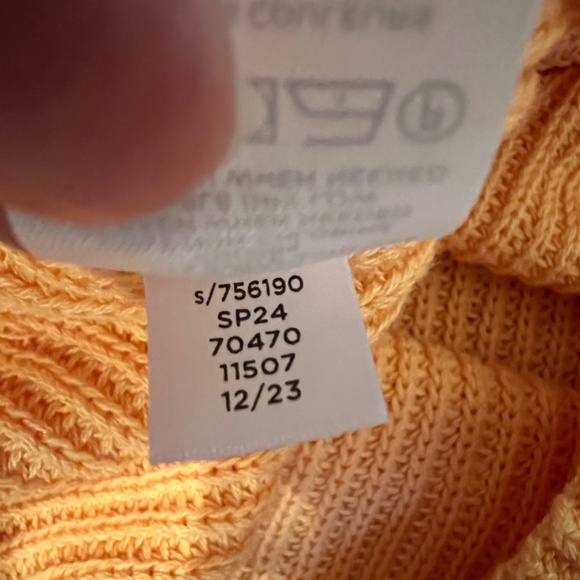 Loft Sleeveless Shaker Sweater Size Small - Picture 5 of 5